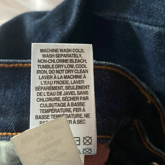 LUCKY BRAND Size 6/28 Distressed Denim Sofia Boot Cut Jeans NEW - Picture 11 of 11